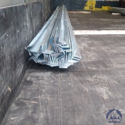 Уголок стальной равнополочный 100х100х14 мм С235 ГОСТ 8509-93 купить в Смоленске